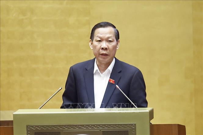 Chủ nhiệm Ủy ban Kinh tế và Tài chính của Quốc hội Phan Văn Mãi phát biểu. Ảnh: Doãn Tấn - TTXVN