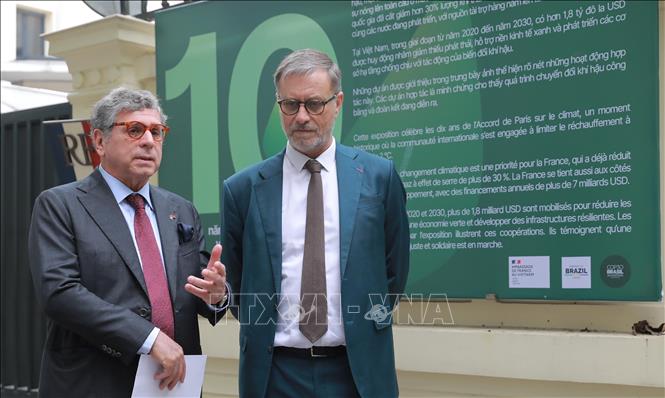 Đại sứ Brazil tại Việt Nam Marco Farani phát biểu tại buổi giới thiệu bộ ảnh kỷ niệm 10 năm Hiệp định Paris. Ảnh: Phan Phương – TTXVN