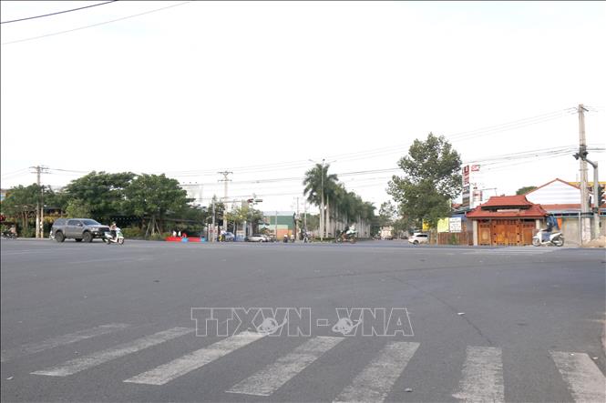 Ngã tư Lê Duẩn - Trường Chinh (Quốc lộ 1A) là điểm đầu triển khai dự án đường kết nối trung tâm Phan Thiết với đường cao tốc. Ảnh: Nguyễn Thanh - TTXVN