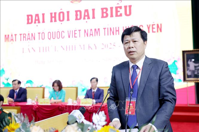 Ông Trần Quốc Toản, Phó Bí thư Thường trực Tỉnh ủy, Bí thư Đảng ủy các cơ quan Đảng tỉnh, Chủ tịch Uỷ ban MTTQ Việt Nam tỉnh Hưng Yên phát biểu. Ảnh: Thế Duyệt - TTXVN
