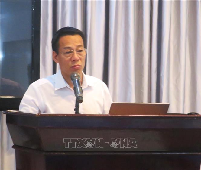 Ông Phùng Như Thụy, đại diện Cục Nhà giáo và Cán bộ quản lý giáo dục (Bộ Giáo dục và Đào tạo) phát biểu tại Hội nghị. Ảnh: Ánh Tuyết - TTXVN