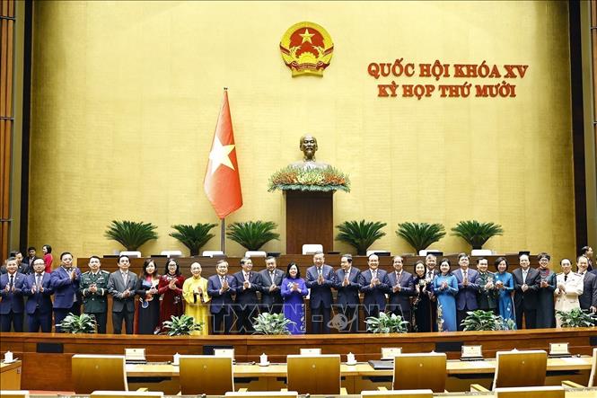 Party General Secretary To Lam and other former and incumbent Party and State leaders at the ceremony. VNA Photo: Doãn Tấn 
