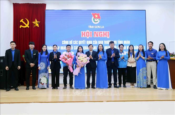 Ra mắt Ban Chấp hành lâm thời Đoàn khối các cơ quan Đảng tỉnh Sơn La. Ảnh: Quang Quyết - TTXVN