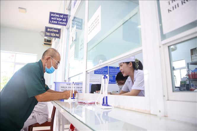 Thiếu nhân viên y tế là một trong những trở ngại cho ngành y tế Tây Ninh trong nỗ lực nâng cao hiệu quả chăm sóc sức khỏe nhân dân. Ảnh: Giang Phương - TTXVN