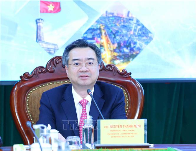 Đồng chí Nguyễn Thanh Nghị, Uỷ viên Trung ương Đảng, Trưởng Ban Chính sách, Chiến lược Trung ương phát biểu tại hội thảo. Ảnh: Phương Hoa – TTXVN 