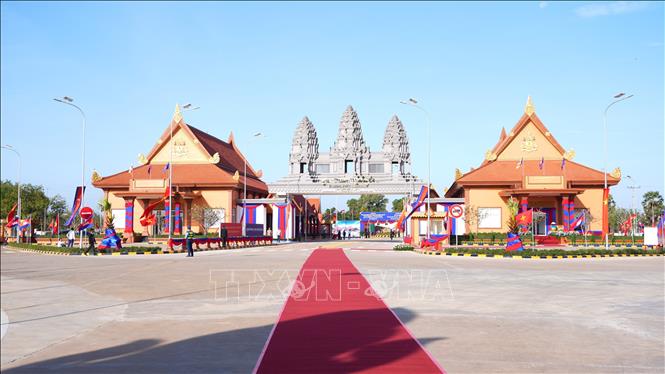 Cửa khẩu quốc tế Meun Chey, tỉnh tỉnh Prey Veng, Vương quốc Campuchia đối diện Cửa khẩu quốc tế Tân Nam (xã Tân Biên, tỉnh Tây Ninh) vừa được khai trương. Ảnh: Minh Phú - TTXVN