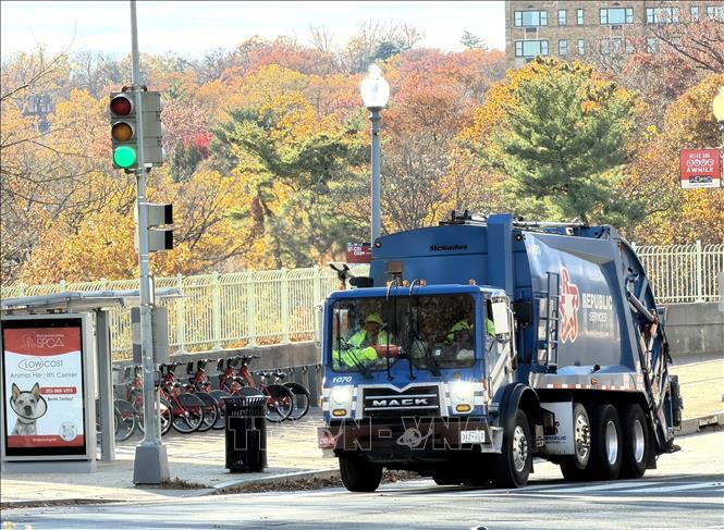 Xe tải lưu thông trên đường phố tại thủ đô Washington DC. Ảnh: Ngọc Quang, PV TTXVN tại Mỹ