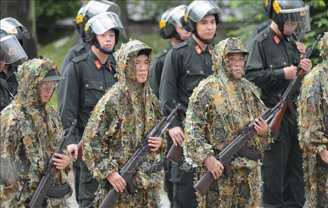 Các đơn vị tại lễ ra quân. Ảnh: Văn Dũng-TTXVN