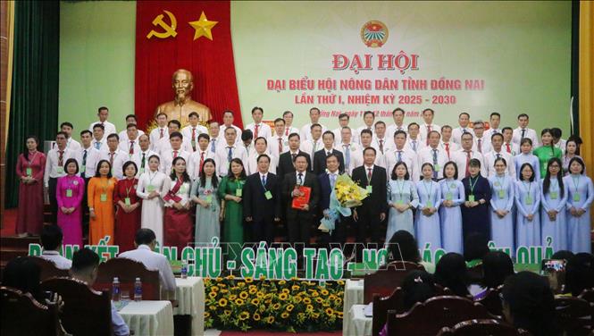 Ra mắt Ban Chấp hành Hội Nông dân tỉnh Đồng Nai khóa nhất, nhiệm kỳ 2025-2030. Ảnh: Lê Xuân - TTXVN