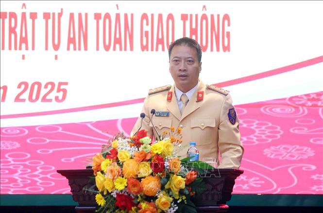 Đại tá Phạm Quang Huy, Phó Cục trưởng Cục Cảnh sát giao thông phát biểu. Ảnh: Phạm Kiên - TTXVN