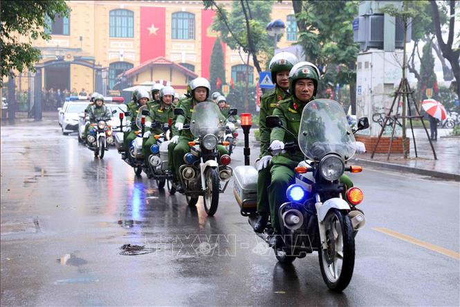 Lễ diễu hành ra quân của các lực lượng, phương tiện của Công an thành phố Hà Nội. Ảnh: Phạm Kiên - TTXVN