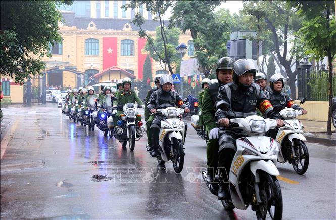 Lễ diễu hành ra quân của các lực lượng, phương tiện của Công an thành phố Hà Nội. Ảnh: Phạm Kiên - TTXVN