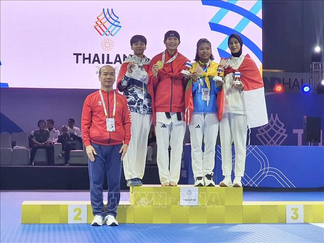 VĐV Trần Thị Ánh Tuyết giành HCV môn Taekwondo ở hạng cân 57 kg nữ. Ảnh: TTXVN phát