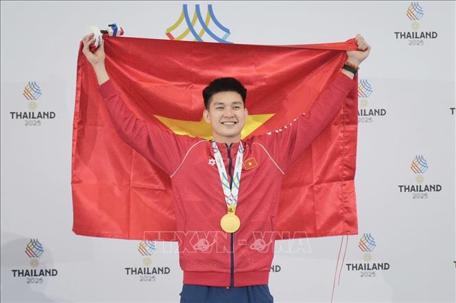 VĐV Nguyễn Thanh Trường thi đấu xuất sắc, giành HCV ở hạng cân 84 kg nam. Ảnh: TTXVN phát