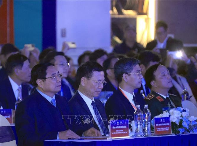 Thủ tướng Phạm Minh Chính và đại biểu dự khai mạc TECHFEST VIETNAM 2025. Ảnh: Tuấn Anh - TTXVN