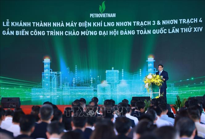 Thủ tướng Phạm Minh Chính phát biểu tại Lễ khánh thành Nhà máy Điện khí LNG Nhơn Trạch 3 và 4. Ảnh: Dương Giang-TTXVN
