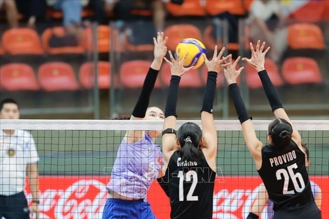 Thắng Philippines 3-0, đội tuyển bóng chuyền nữ Việt Nam giành quyền vào chung kết tại SEA Games 33. Ảnh: Minh Quyết - PV TTXVN tại Thái Lan