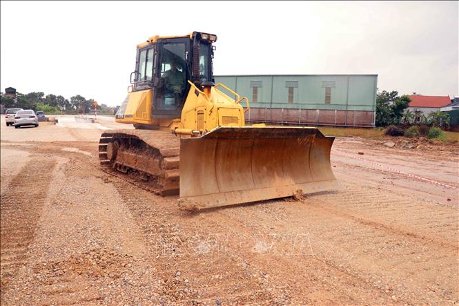 Các dự án đang khẩn trương chuẩn bị cho ngày khởi công. Ảnh: Hoàng Ngọc – TTXVN 