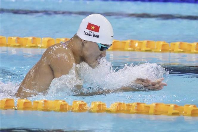 Kình ngư Phạm Thanh Bảo thi đấu xuất sắc, mang về tấm HCV nội dung 200m ếch nam với thành tích 2 phút 12,81 giây. Ảnh: Quý Lượng/TTXVN phát