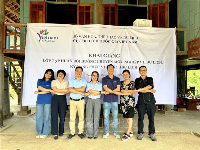 Các hoạt động của dự án được triển khai cụ thể, thiết thực, phù hợp với địa bàn và đáp ứng nguyện vọng của phụ nữ vùng đồng bào dân tộc thiểu số xã Kim Ngân, tỉnh Quảng Trị. Ảnh: TTXVN phát