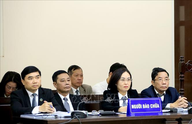 Luật sư bào chữa cho các bị cáo tại phiên tòa. Ảnh: Tuấn Anh - TTXVN
