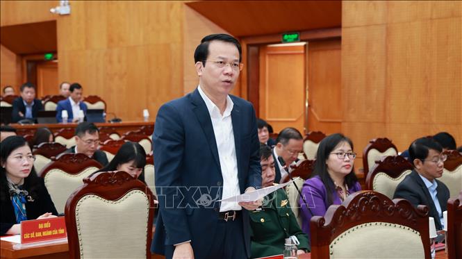 Đại diện cử tri phát biểu ý kiến tại Hội nghị. Ảnh: Thu Hằng-TTXVN
