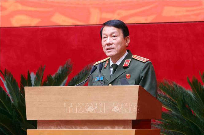 Đại tướng Lương Tam Quang, Ủy viên Bộ Chính trị, Bí thư Đảng ủy Công an Trung ương, Bộ trưởng Bộ Công an phát biểu chỉ đạo. Ảnh: Phạm Kiên - TTXVN