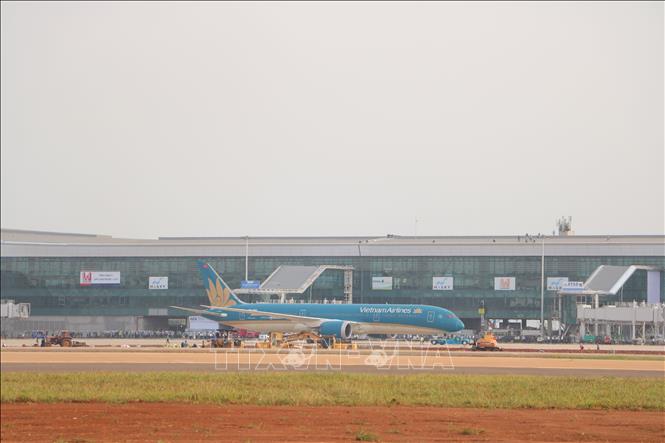 Máy bay Boeing tại sân đỗ sân bay Long Thành, chiều 15/12/2025. Ảnh: Công Phong - TTXVN