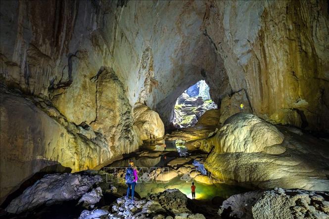 Inside Son Doong Cave. VNA/Photo by courtesy