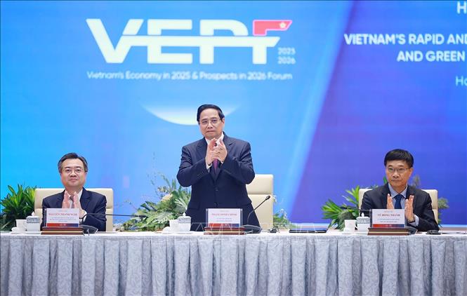Thủ tướng Phạm Minh Chính dự Diễn đàn Kinh tế Việt Nam 2025, triển vọng 2026. Ảnh: Dương Giang-TTXVN
