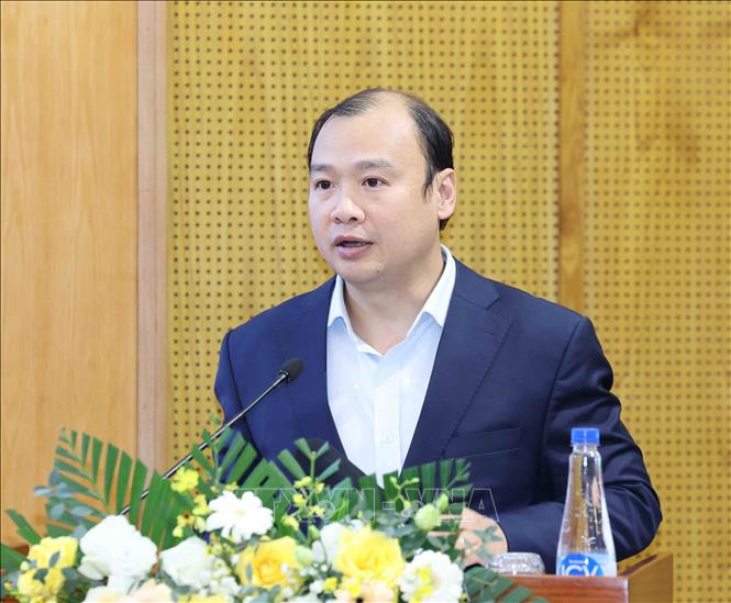 Đồng chí Lê Hải Bình, Uỷ viên Dự khuyết Trung ương Đảng, Thứ trưởng Thường trực Bộ Văn hoá, Thể thao và Du lịch tham luận tại hội nghị. Ảnh: Phương Hoa – TTXVN