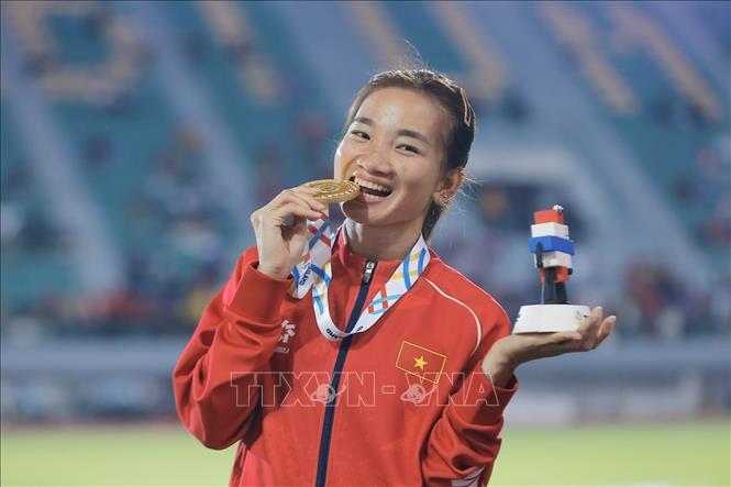 Nguyễn Thị Oanh thi đấu xuất sắc và giành hat-trick HCV tại SEA Games 33. Ảnh: Minh Quyết - PV TTXVN tại Thái Lan