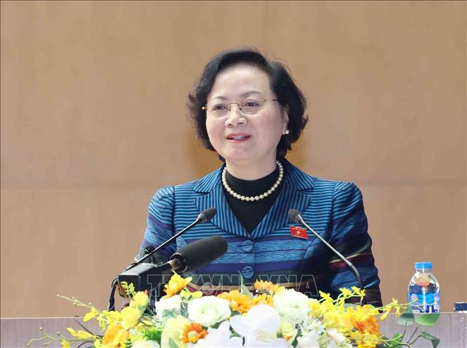 Đồng chí Phạm Thị Thanh Trà, Uỷ viên Trung ương Đảng, Phó Thủ tướng Chính phủ trả lời câu hỏi chất vấn của cử tri. Ảnh: Phương Hoa - TTXVN