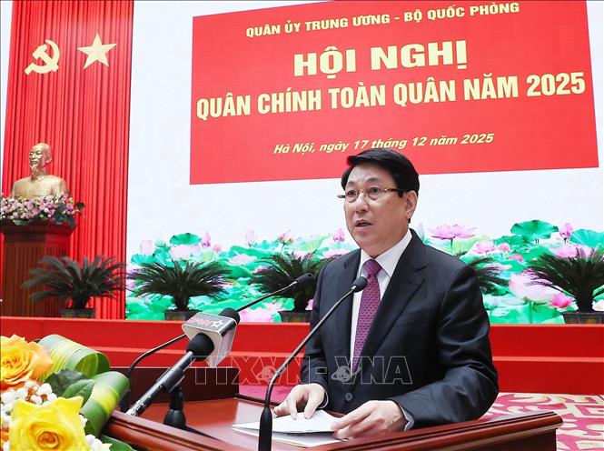 State President Luong Cuong speaks at the conference. VNA Photo
