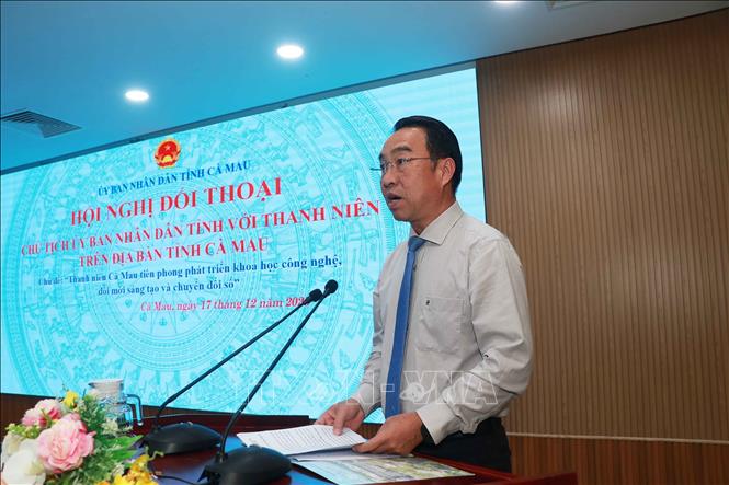 Chủ tịch UBND tỉnh Cà Mau Lữ Quang Ngời phát biểu tại hội nghị. Ảnh: Huỳnh Anh - TTXVN