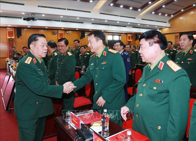  Đại tướng Nguyễn Trọng Nghĩa, Chủ nhiệm Tổng cục Chính trị QĐND Việt Nam và các đại biểu dự hội nghị. Ảnh: Trọng Đức - TTXVN