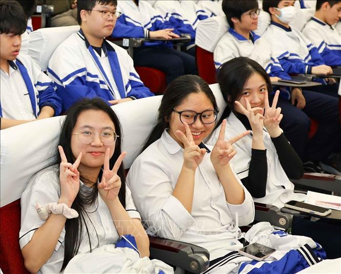Học sinh các đội tuyển phấn khởi, tự tin tham dự thi chọn học sinh giỏi quốc gia năm học 2025 – 2026. Ảnh: Thanh Tùng - TTXVN