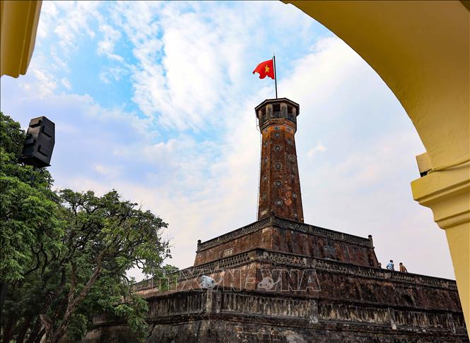 Cột cờ Hà Nội (còn gọi là Kỳ Đài Hà Nội) là một di tích tiêu biểu trong quần thể các di tích thuộc Di sản thế giới Khu trung tâm Hoàng Thành Thăng Long – Hà Nội. Ảnh: Thanh Tùng - TTXVN 