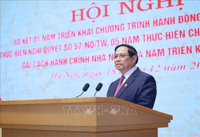 Prime Minister Pham Minh Chinh speaks at the conference. VNA Photo: Dương Giang