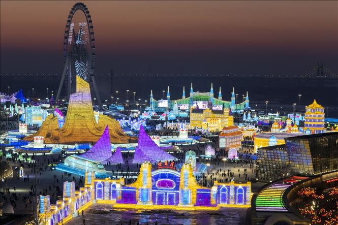 Công viên băng tuyết lớn nhất thế giới, Harbin Ice-Snow World lần thứ 27, mở cửa đón khách từ ngày 17/12/2025 tại 