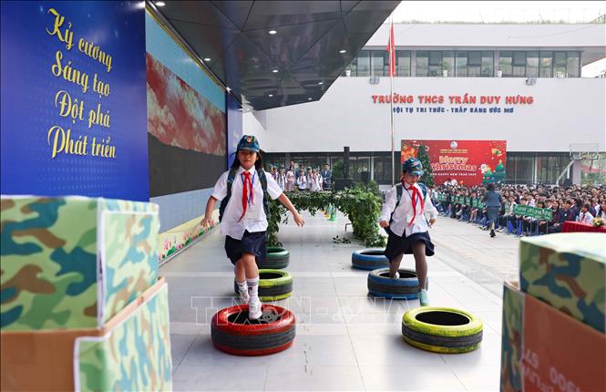 Học sinh trường THCS Trần Duy Hưng, phường Yên Hòa (Hà Nội) hào hứng tham gia thử thách ở phần thi 