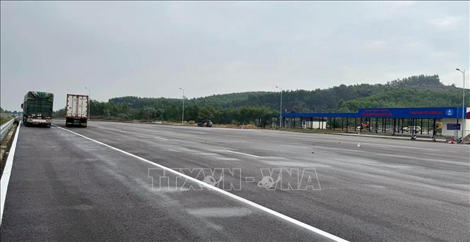 Điểm dừng xe tại Km96+100, thuộc địa phận xã Núi Thành, thành phố Đà Nẵng được xây dựng trên diện tích khoảng 7,6 ha. Ảnh: Đoàn Hữu Trung-TTXVN