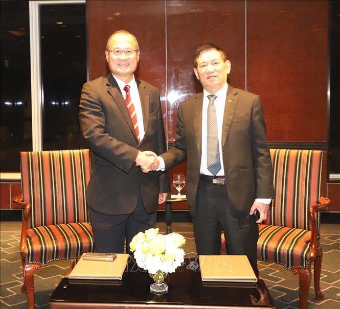 Phó Thủ tướng Hồ Đức Phớc tiếp Chủ tịch Tập đoàn Sunwah Jonnathan Choi. Ảnh: Xuân Vịnh - PV TTXVN tại Hong Kong

