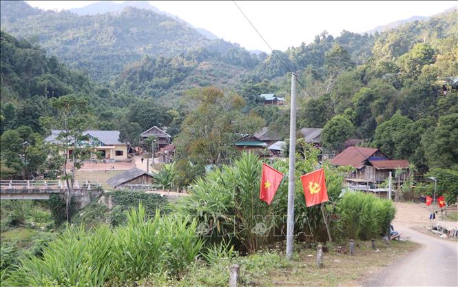 BảnTáng Ngá, xã Mường Mô đã đổi thay rất nhiều dưới sự dẫn dắt của Bí thư chi bộ Lý Văn Chém . Ảnh: Nguyễn Oanh-TTXVN