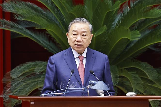 Tổng Bí thư Tô Lâm phát biểu khai mạc Hội nghị lần thứ 15 Ban Chấp hành Trung ương Đảng khóa XIII. Ảnh: Doãn Tấn - TTXVN