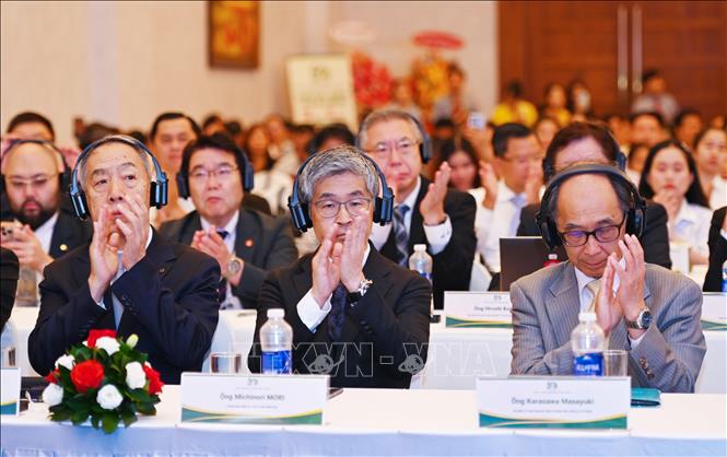 Nhiều đại biểu nước ngoài tham dự chương trình. Ảnh: Đinh Hằng - TTXVN