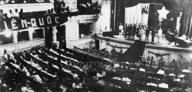 Ngày 2/3/1946, Quốc hội khóa I họp kỳ thứ nhất đã cử Chính phủ liên hiệp kháng chiến do Hồ Chí Minh làm Chủ tịch. Ảnh: TTXVN