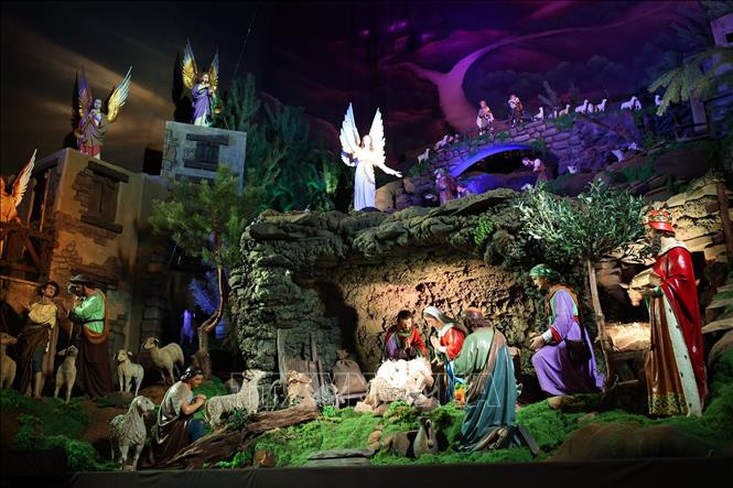 Trang hoàng đón Giáng sinh tại Katowice, Ba Lan. Ảnh: PAP/TTXVN