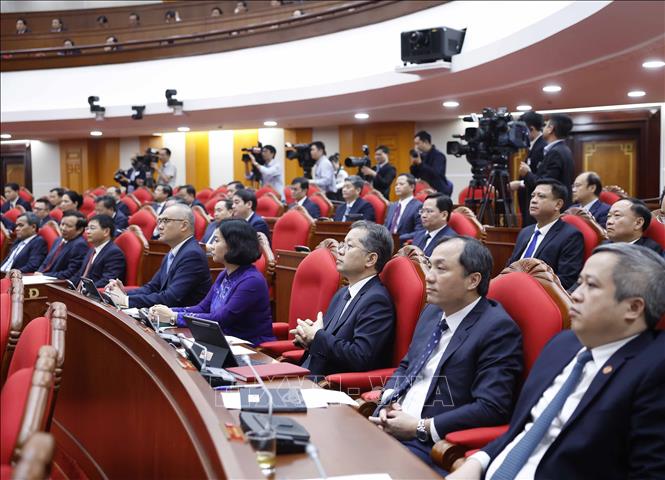 Các đại biểu dự phiên bế mạc Hội nghị lần thứ 15 Ban Chấp hành Trung ương Đảng khoá XIII. Ảnh: Thống Nhất - TTXVN