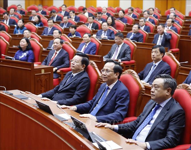 Các đại biểu dự phiên bế mạc Hội nghị lần thứ 15 Ban Chấp hành Trung ương Đảng khoá XIII. Ảnh: Thống Nhất - TTXVN